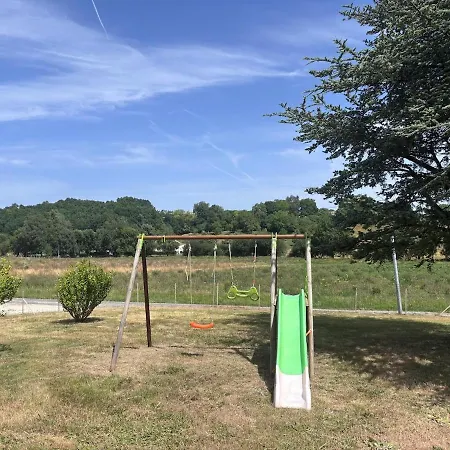 La Roche Blanche Hébergement de vacances *